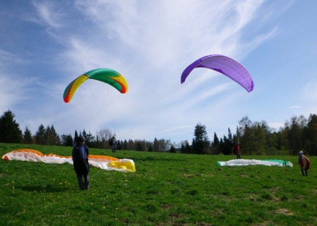  Iniciación y perfeccionamiento del parapenle 